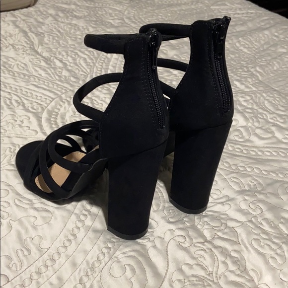 Heels - Picture 3 of 5